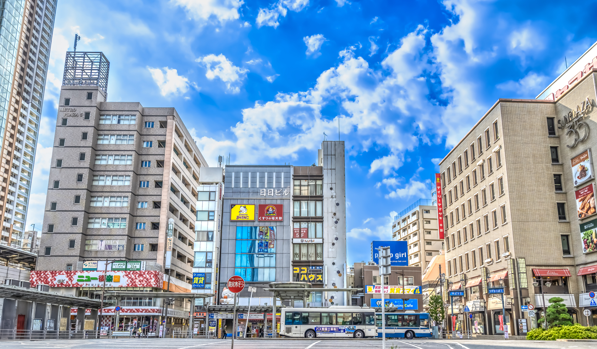 pixta_124405914_M (2)